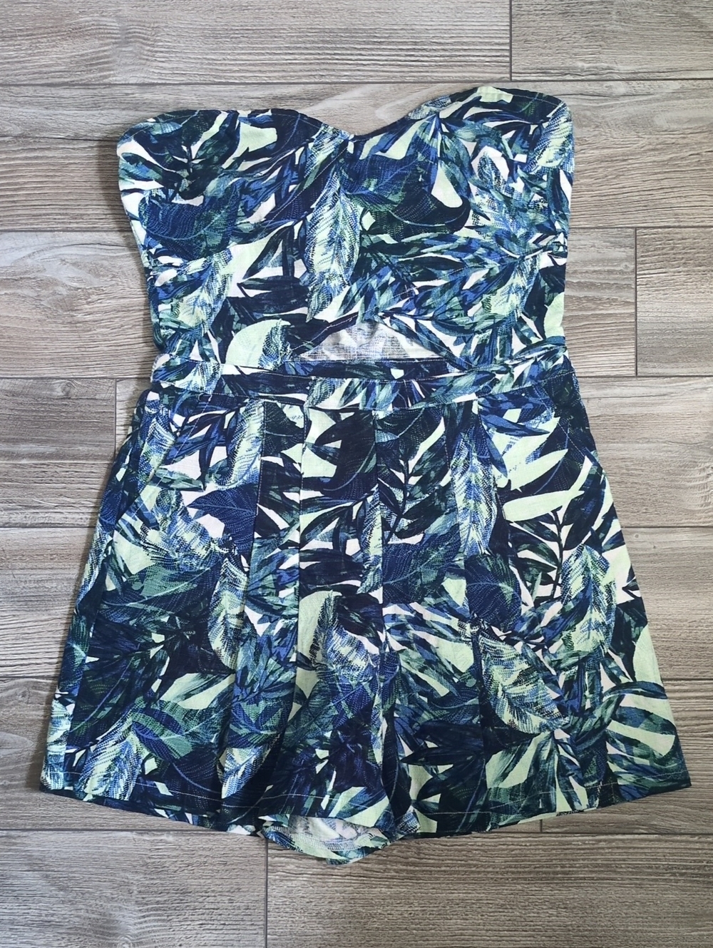 Hollister Pleated Tropical Print Cutout Romper NWT S